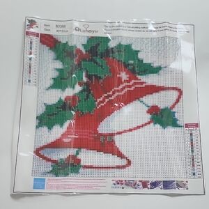 BN 2/$20 Red and Green Holiday Christmas Bell Diamond Art Kit 30 cm X 30cm